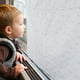 thumbnail image 4 of Cortina de tela para ventana de coche con 2 ventosas | Parasol ajustable para ventana trasera de coche, SUV, minivan y MPV | Funda de tela suave que mantiene a los niños frescos y cómodos, 4 of 5