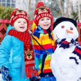 thumbnail image 4 of Conjunto de gorro y bufanda para niños, gorro de Navidad LED, copo de nieve, Papá Noel, alce, estampado de árbol de Navidad, gorro de invierno, bufanda festiva con borlas de Año Nuevo, conjunto de gor, 4 of 4
