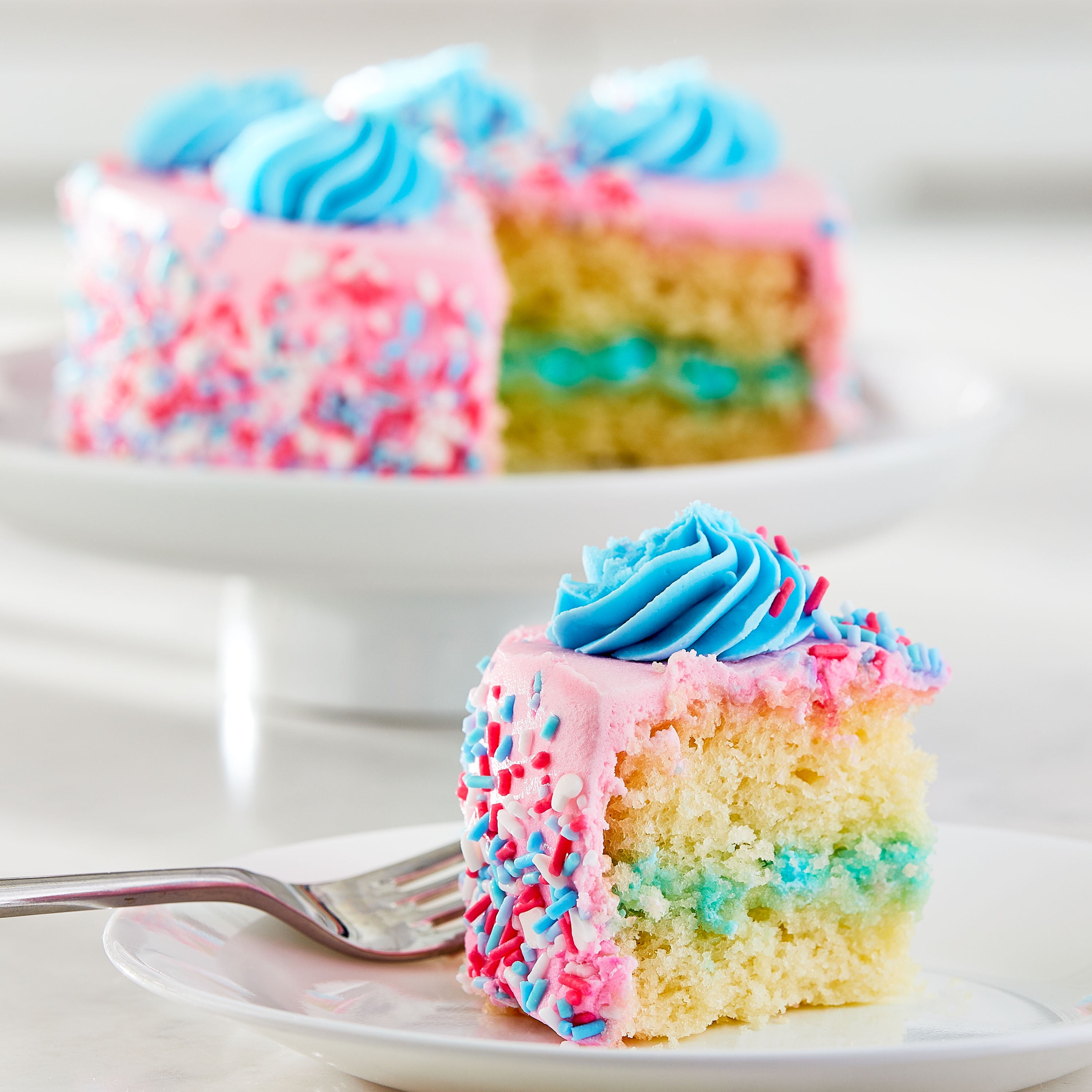 Freshness Guaranteed 5-Inch Unicorn Cotton Candy Cake, 15.9 oz (Refrigerated, Regular)