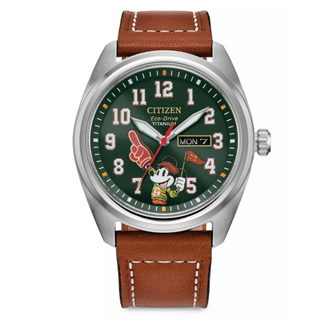 BULOVA DISNEY ARTWEAR ミッキー腕時計　ヴィンテージ　稼働品 BULOVA DISNEY ARTWEAR ミッキー腕時計 ヴィンテージ 稼働品