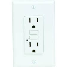 Maintenance Warehouse 15 Amp Self-Test GFCI Receptacle (12-Pack) (White)