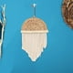 thumbnail image 3 of Tapiz de macramé bohemio para colgar en la pared, tejido a mano, para bodas, casas y dormitorios. A, 3 of 7