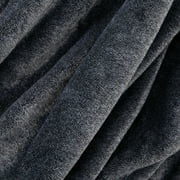 EcoThread™ Plush Heathered Soft Oversized Throw Blanket, Gray