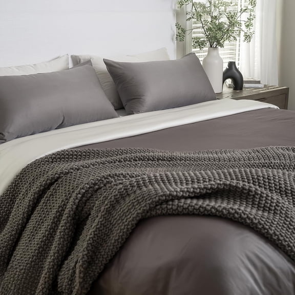 DELITE | Bamboo Lyocell Duvet Cover | Organically Grown | Luxuriously Soft | Zipper Closure | King | Stone
