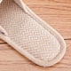 thumbnail image 2 of Pantuflas de lino a cuadros, pantuflas de algodón, antideslizantes, para parejas, para interiores, de madera, geniales para hombres y mujeres, 2 of 4