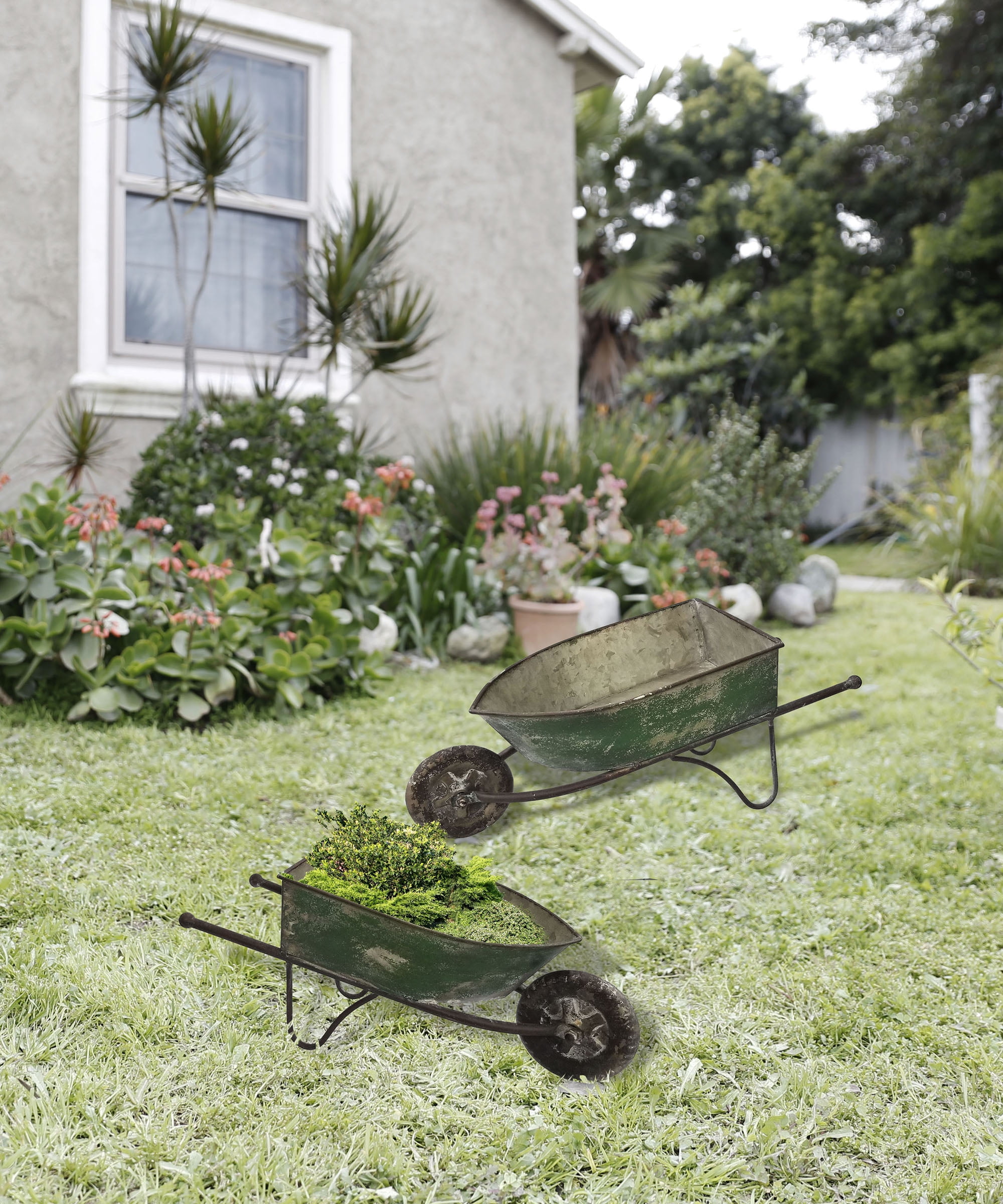 Alpine Corporation Green Rustic Wheelbarrow Garden Planter