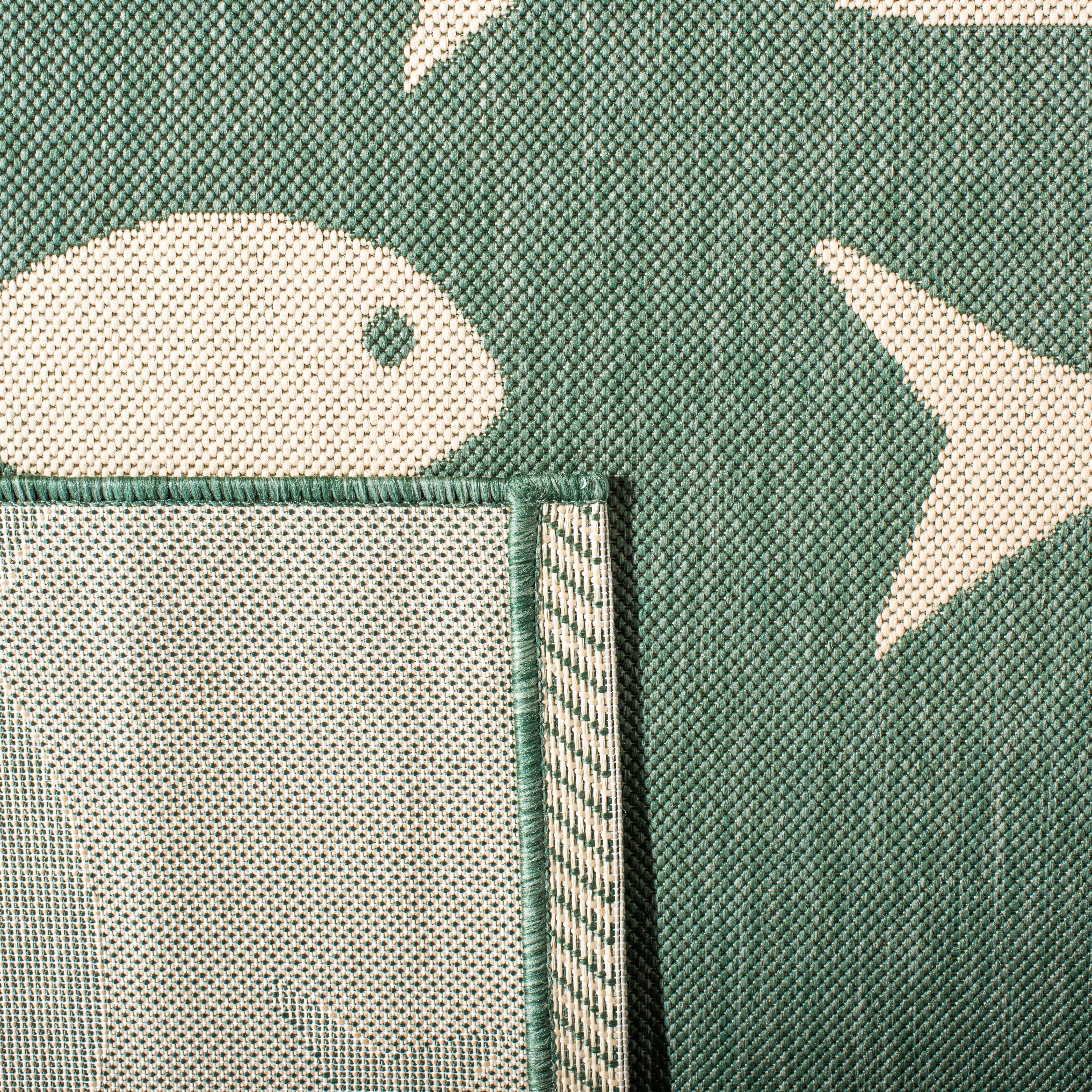 SAFAVIEH Courtyard Trena Fishes Indoor/Outdoor Area Rug, Dark Green/Ivory, 6'7" x 6'7" Square
