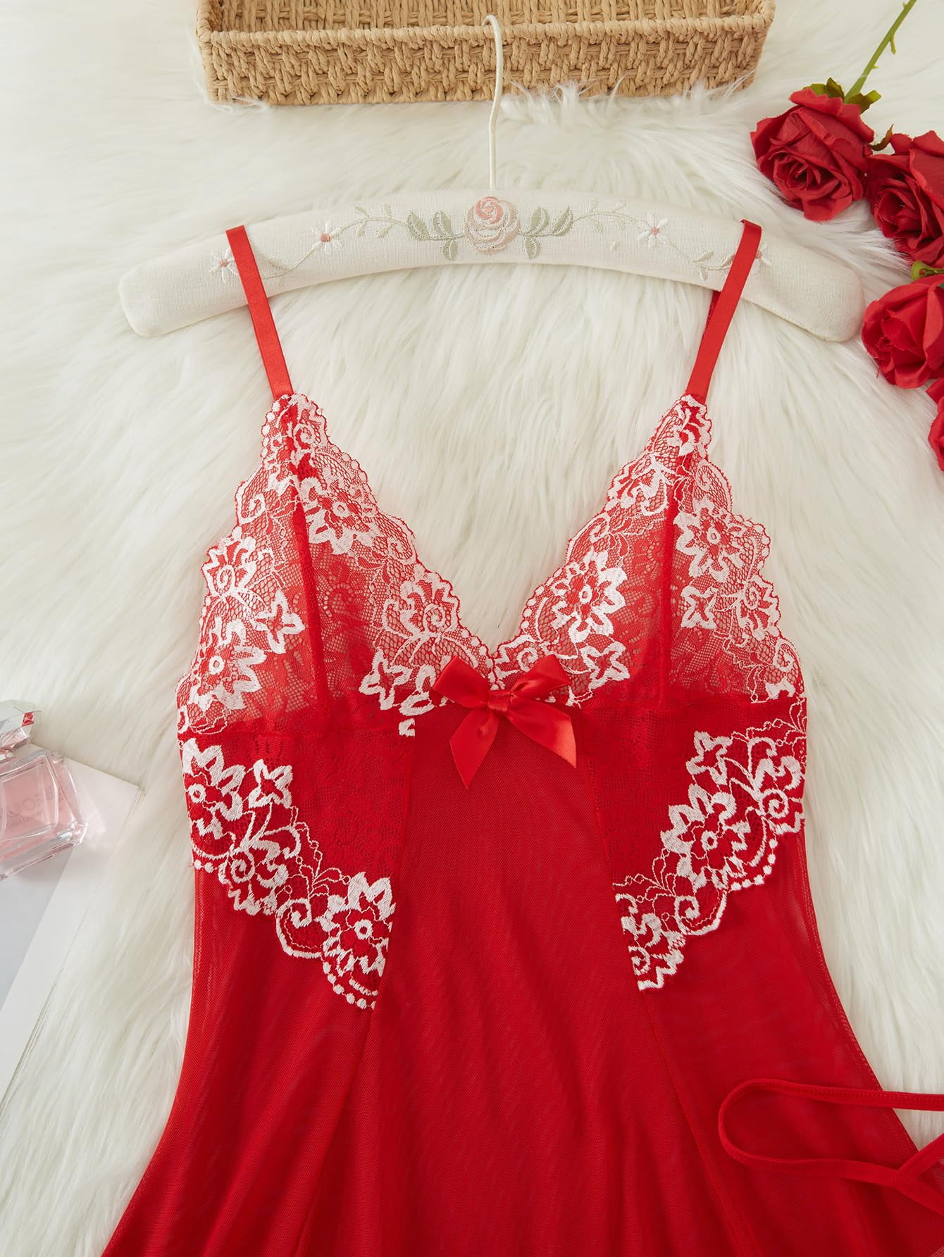 Women Lace Lingerie, Sexy Bow Mesh Sheer Babydoll V - Neck Mini Chemises Negligees with G - String