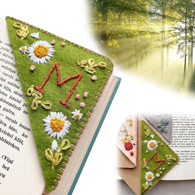 Marcador de esquina bordado a mano personalizado, marcador de letra de esquina de fieltro cosido a mano, marcador de triángulo de fieltro, Bookma de bordado de letra de flor linda
