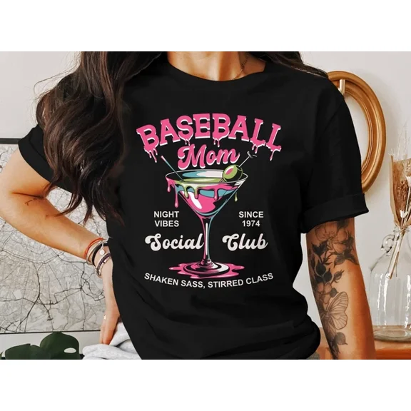 T-Shirt With Baseball Mom Social Club T-Shirt Funny Game Day Tee For Proud Sports Moms