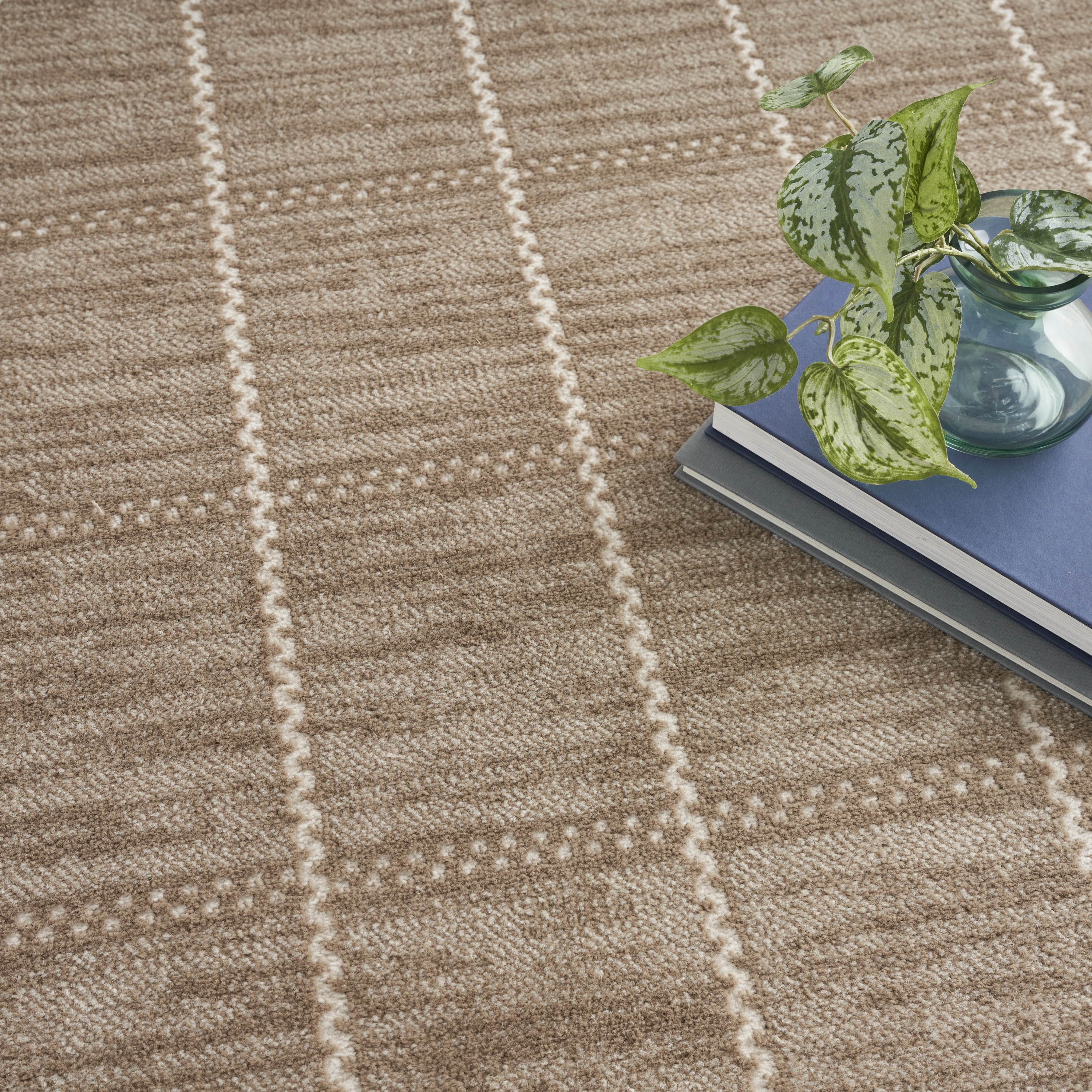 Nourison Serenity Home Geometric Mocha Ivory 9' x 12' Area Rug (9x12)
