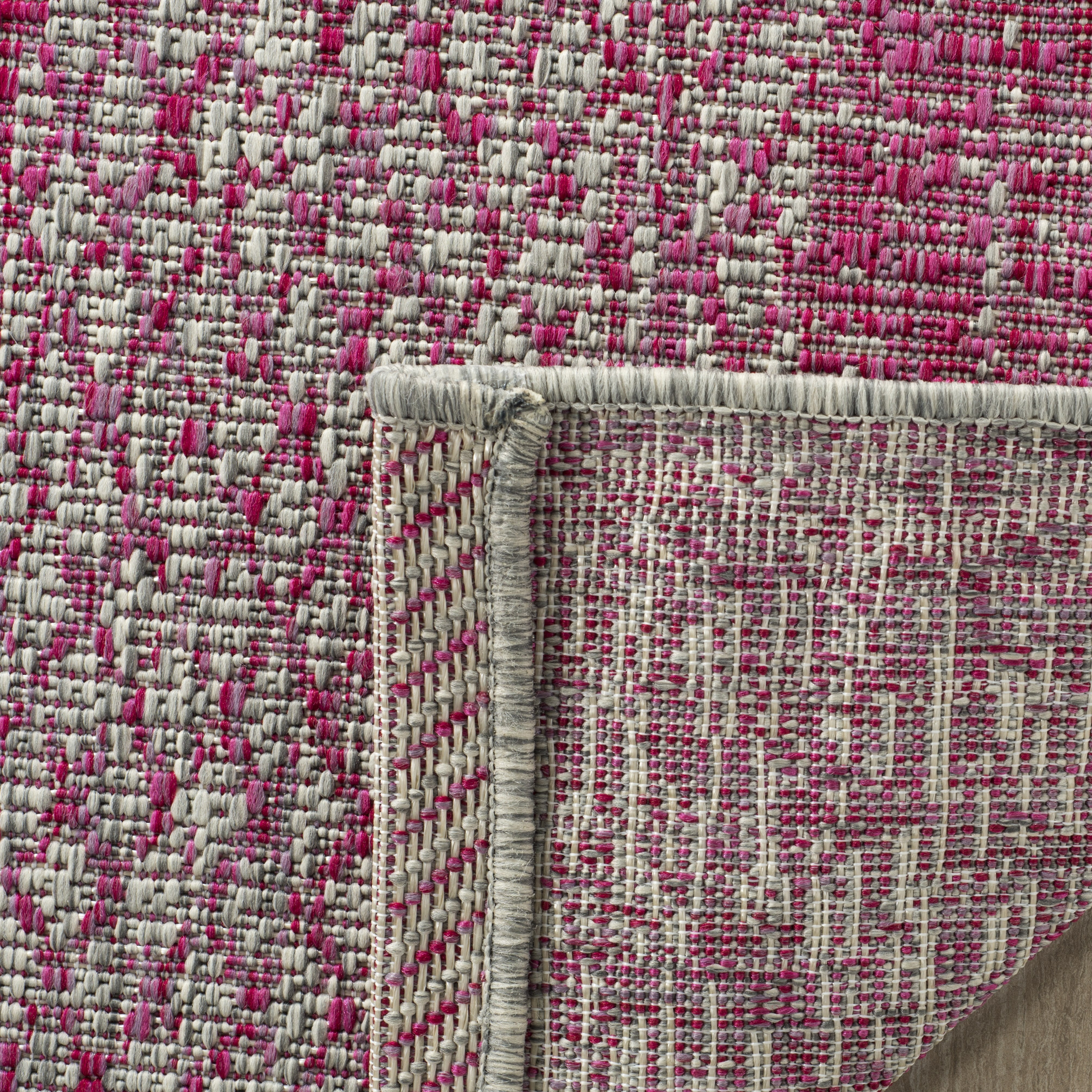 SAFAVIEH Courtyard Robert Striped Indoor/Outdoor Area Rug, 6'7" x 6'7" Round, Light Grey/Fuchsia