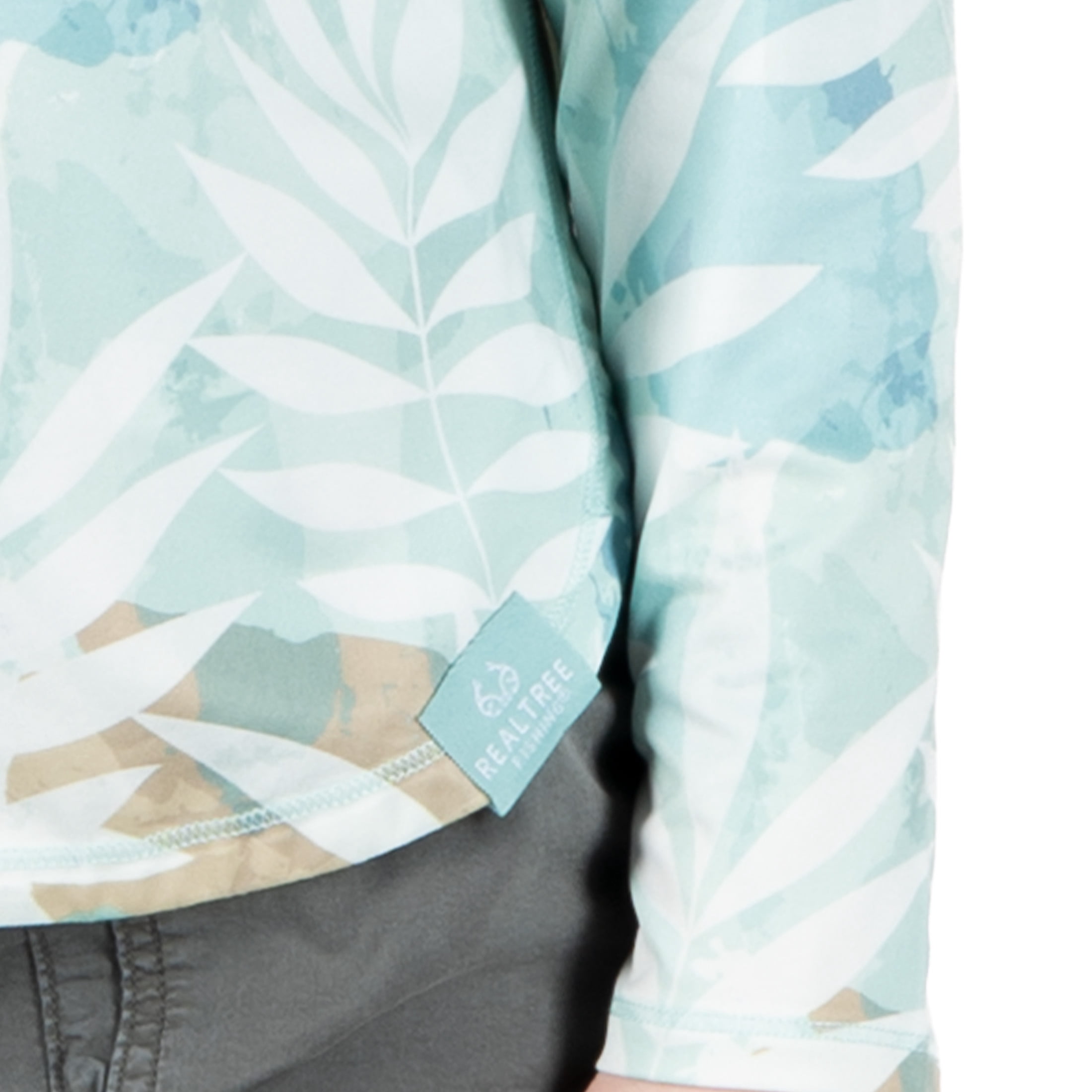 Realtree Women's Long Sleeve Performance Fishing Hoodie, Sea Spray, 2XL