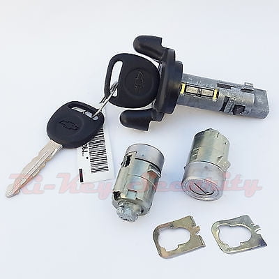Ignition Switch Cylinder and 2 Door Lock Cylinder Set For Chevy 01 Trucks (Best Rim Cylinder Lock)