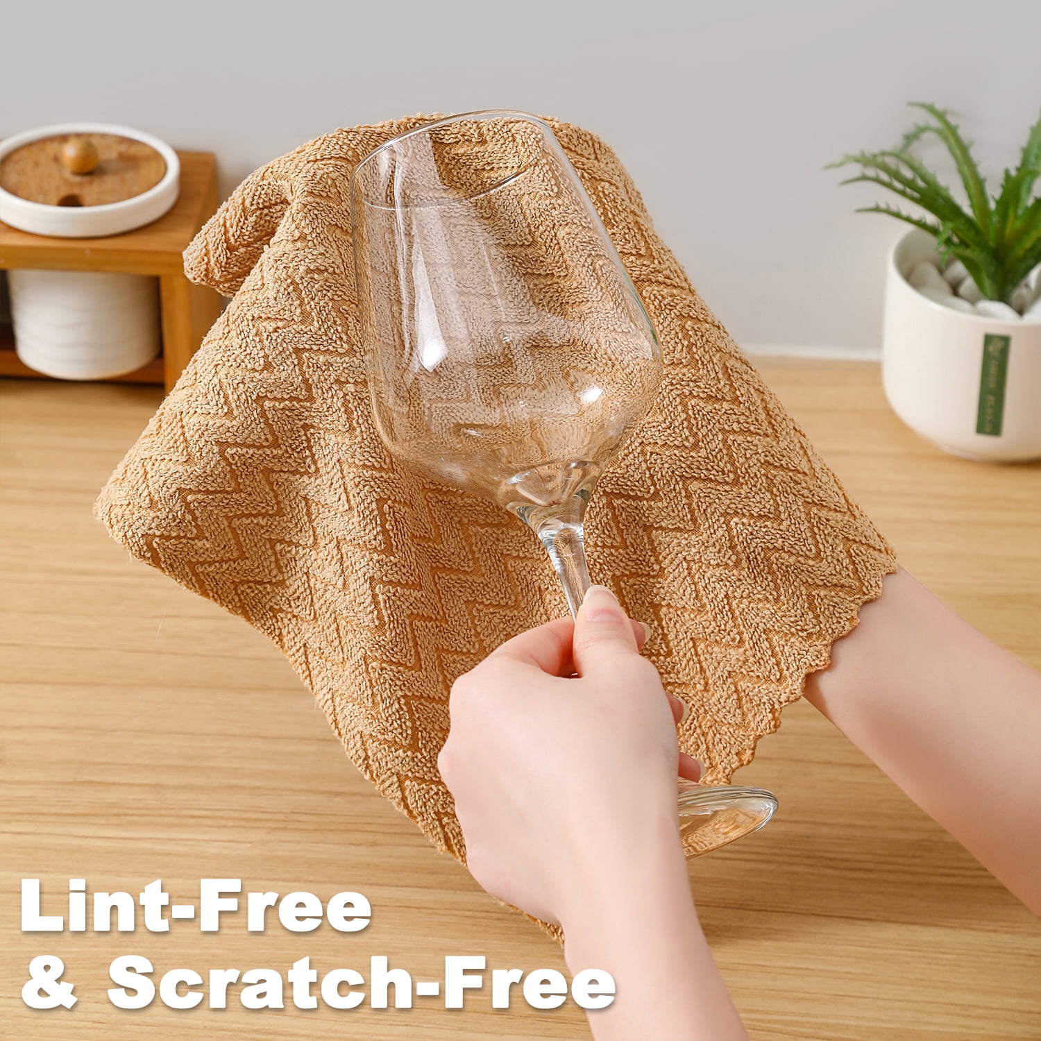 Beartech Microfiber Cleaning Cloth Roll,80 Pack Cleaning Towels,Lint Free Rags Paper Towels & Tear Away Reusable Towels,Washable Shop Rags wipe Cloth,Wash Cloths Dish Rags for Car Kitchen Window
