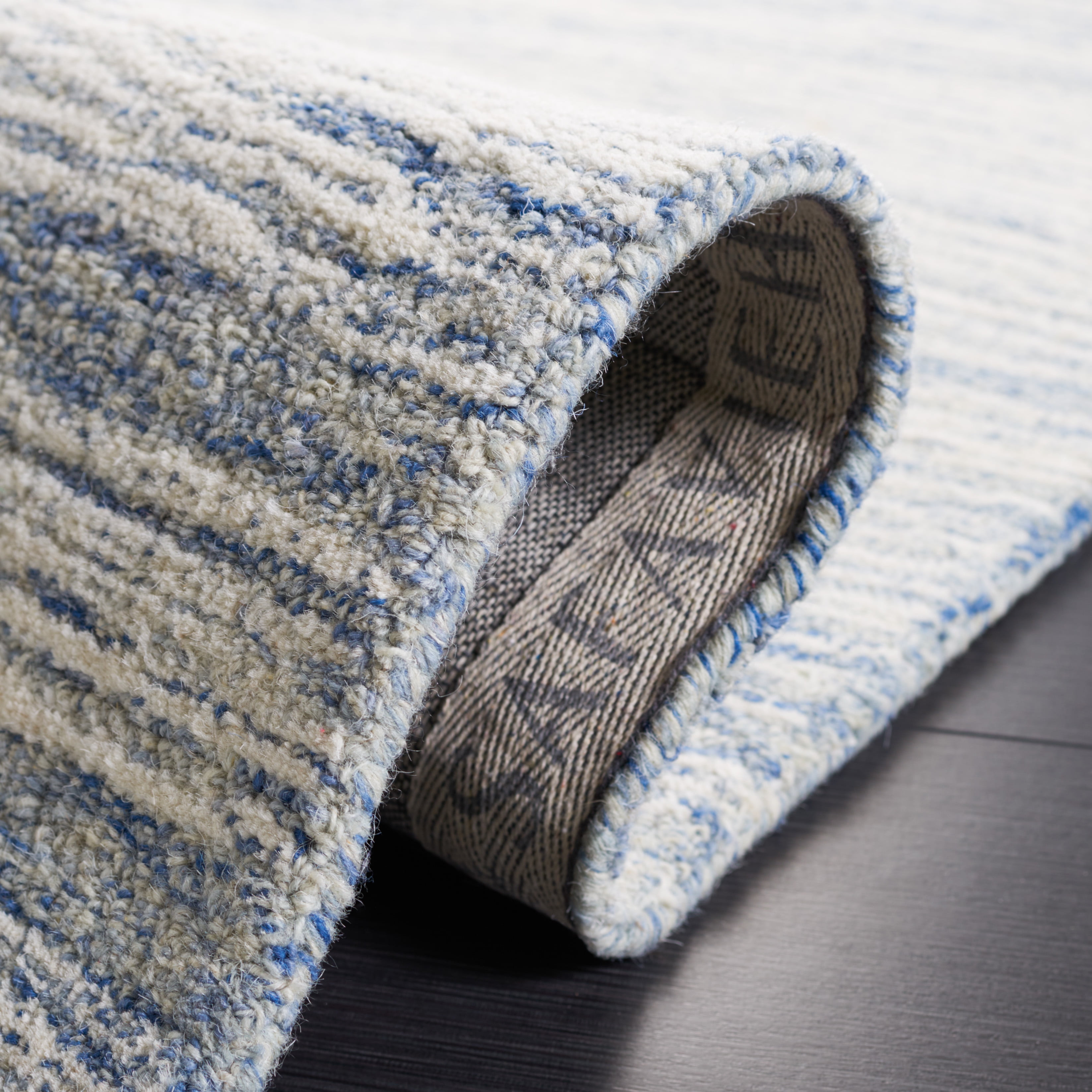 SAFAVIEH Metro Bridget Abstract Area Rug, Blue/Ivory, 2'3" x 4'