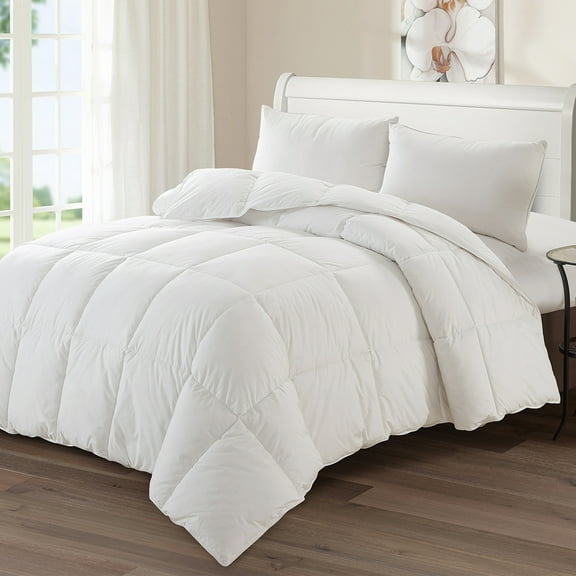 Luxury Goose Down-Polyester Medium Warmth, Comforter, Queen