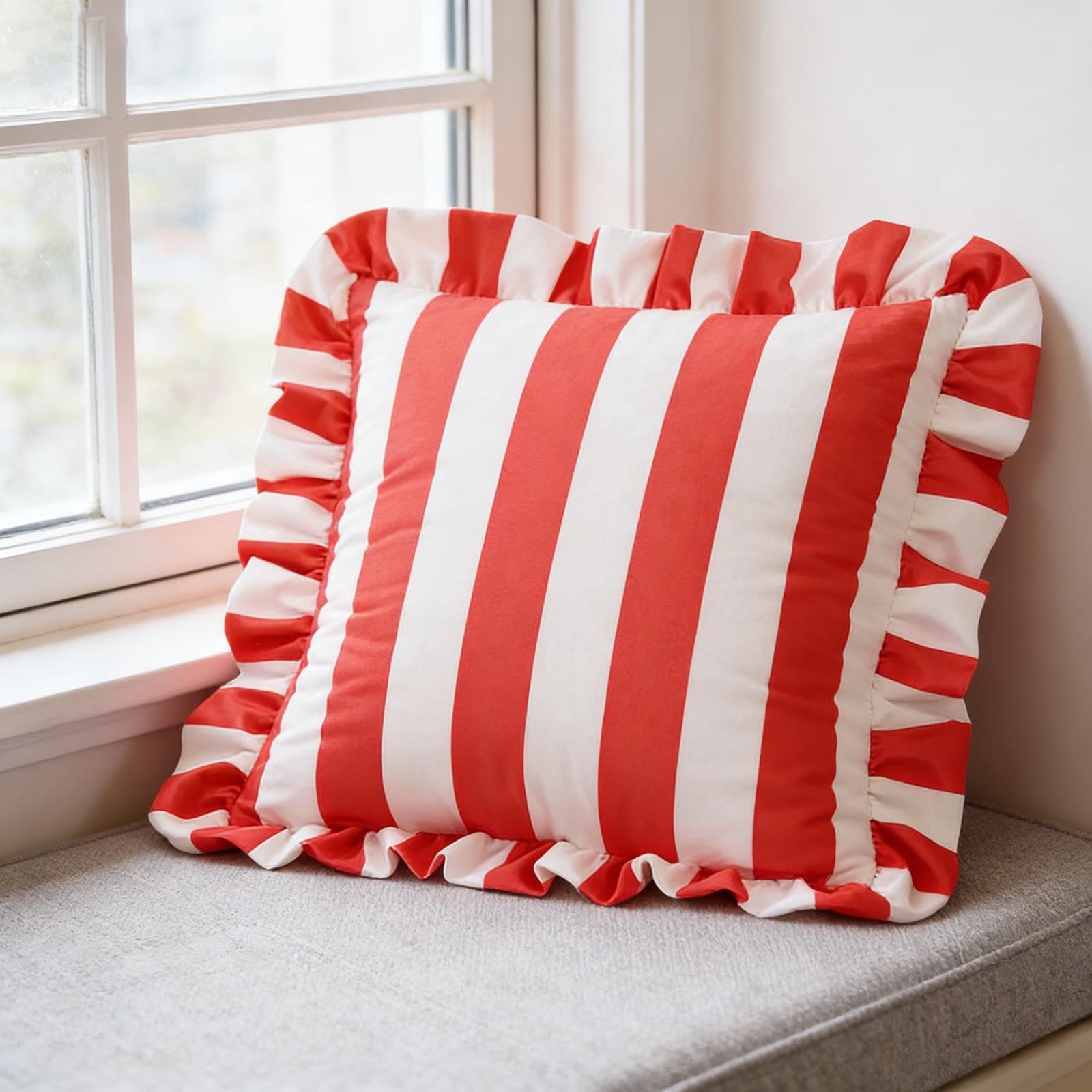 Outdoor Throw Pillows, Velvet Decorative Pillows, Ruffled Decorative Pillows (with filling), Perfect for Sofas, Bedrooms, and Living Rooms—Soft Home Textile Accessories