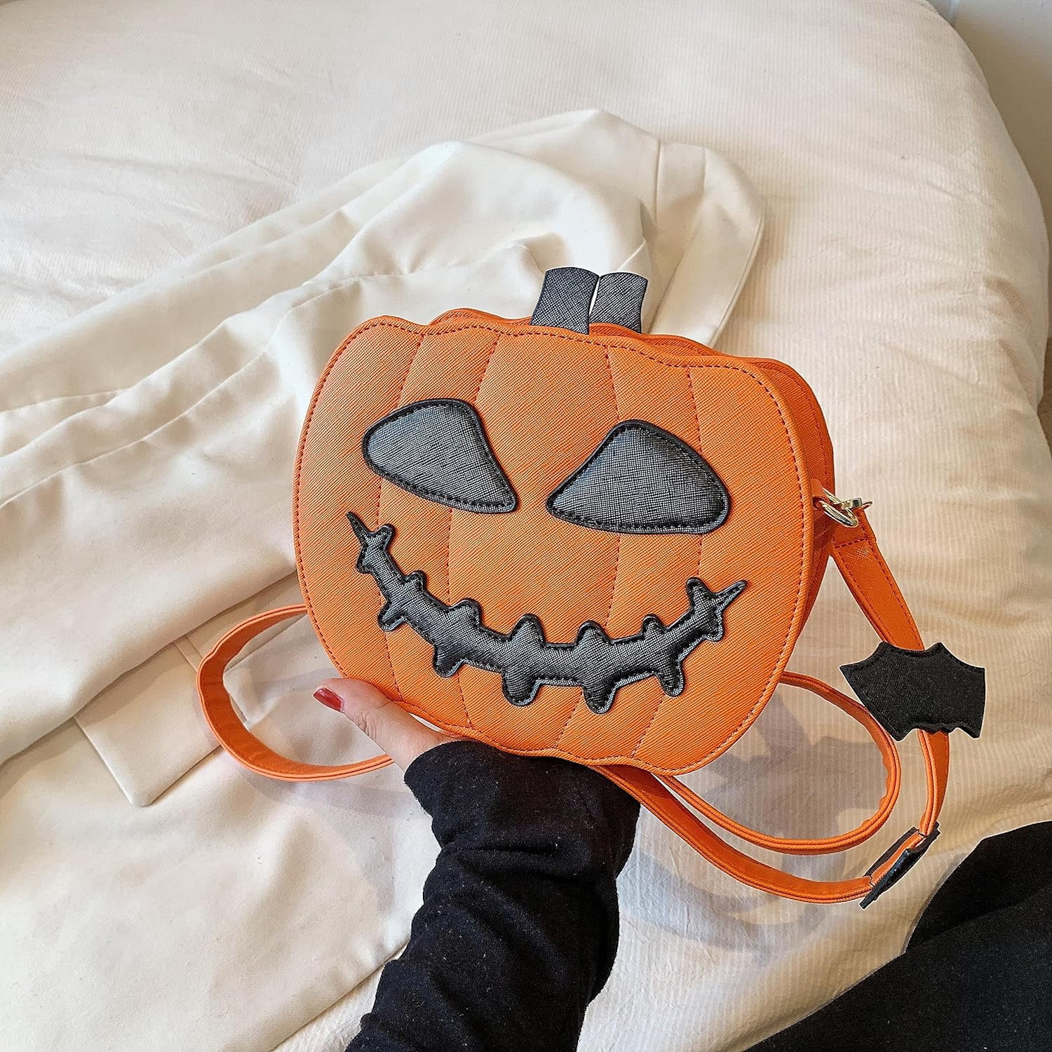 Pumpkin Crossbody Bag Purse Novelty Halloween Devil Shoulder Bag for Women Funny Bat Wing Crossbody Purse