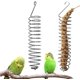 thumbnail image 1 of Comederos de frutas, 2 piezas Comedero de pájaros en espiral Accesorios de alimentación en jaula Comedero de frutas y verduras Cesta de pájaros para loros Comida para pájaros o animales pequeños para masticar y jugar. oso de fresa Electrónica, 1 of 5