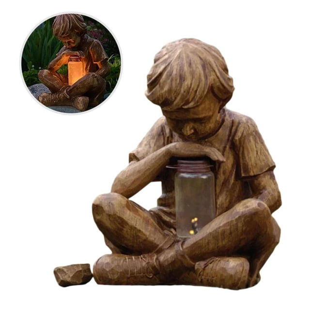Glimpses Of God Boy Estatua Luz Solar Resina Decoración Durable Robusto Jardín Decoración Estatua