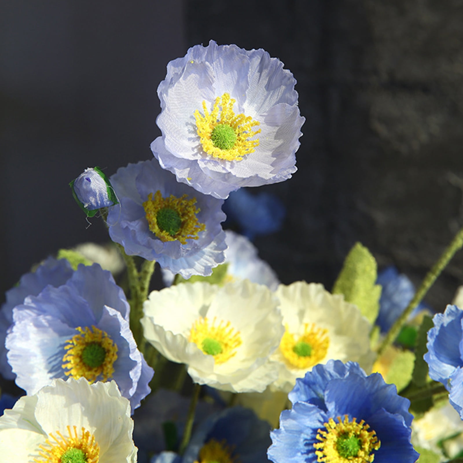 Beautiful Poppy Flowers - 60x80cm (24x32in) / Square