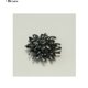 thumbnail image 4 of Qarigey Broche de flores para mujer, adorno para ropa, hebilla para bufanda, tamaño pequeño, broche para el pecho para mujer, accesorio de moda, Accesorios de disfraces Qarigey AP015163-00, 4 of 6