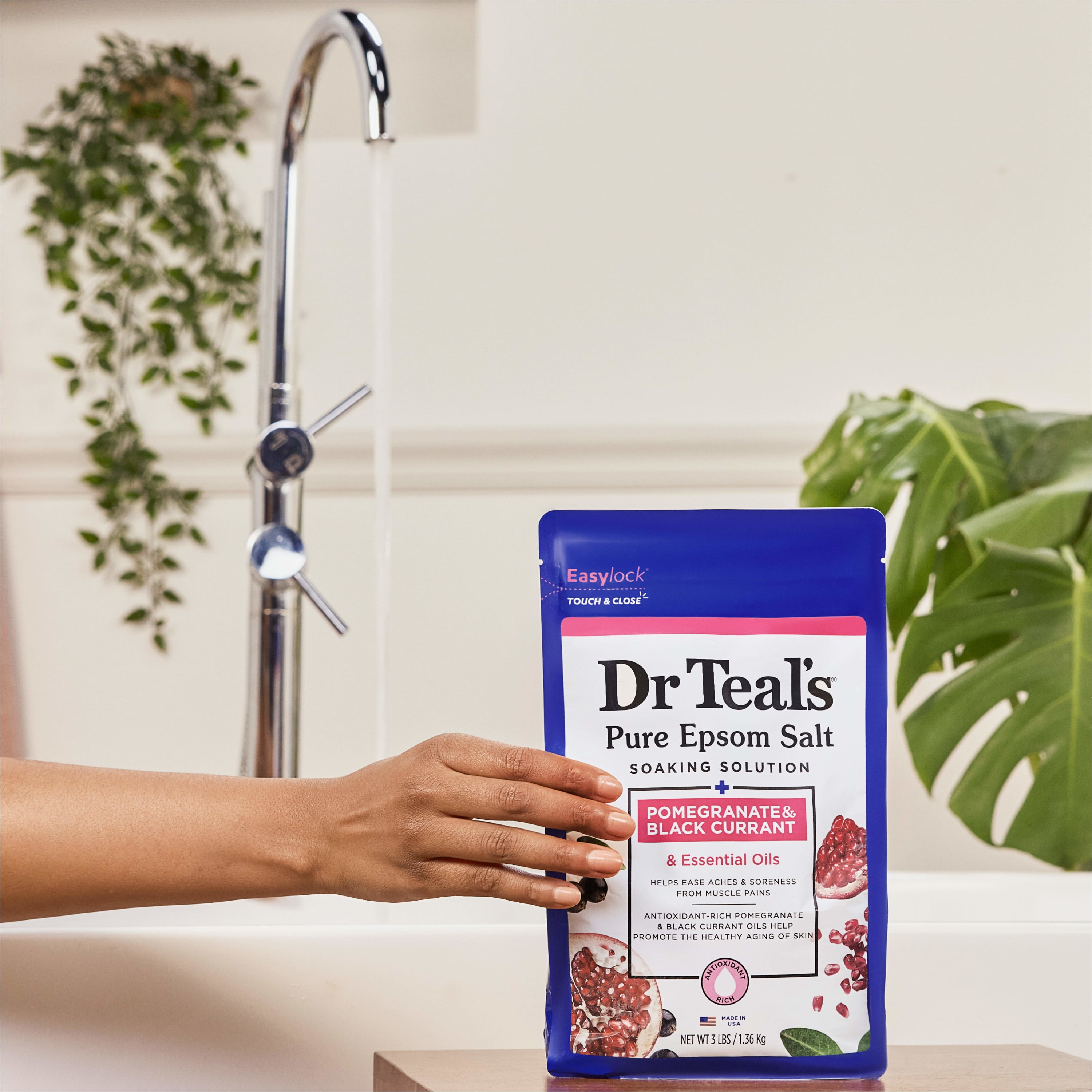 Dr Teal's Epsom Salt Magnesium Soak, Pomegranate Oil & Black Currant, 3 lbs
