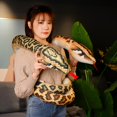 thumbnail image 4 of Animaux de la Jungle Féroce Simulation Python Peluche Serpent Réaliste Jouets en Peluche Décoration de Chambre Personnalisée Cadeaux Créatifs pour Garçons, 4 of 5