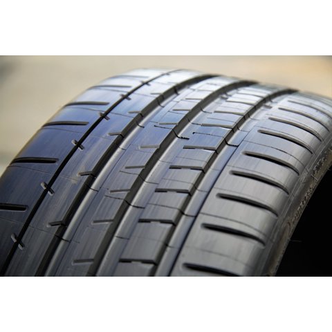 Michelin Pilot Super Sport Summer 295/35ZR18/XL (103Y) Tire simolary.com 15 Michelin Pilot Super Sport Summer 295/35ZR18/XL (103Y) Tire Simolary simolary.com 15