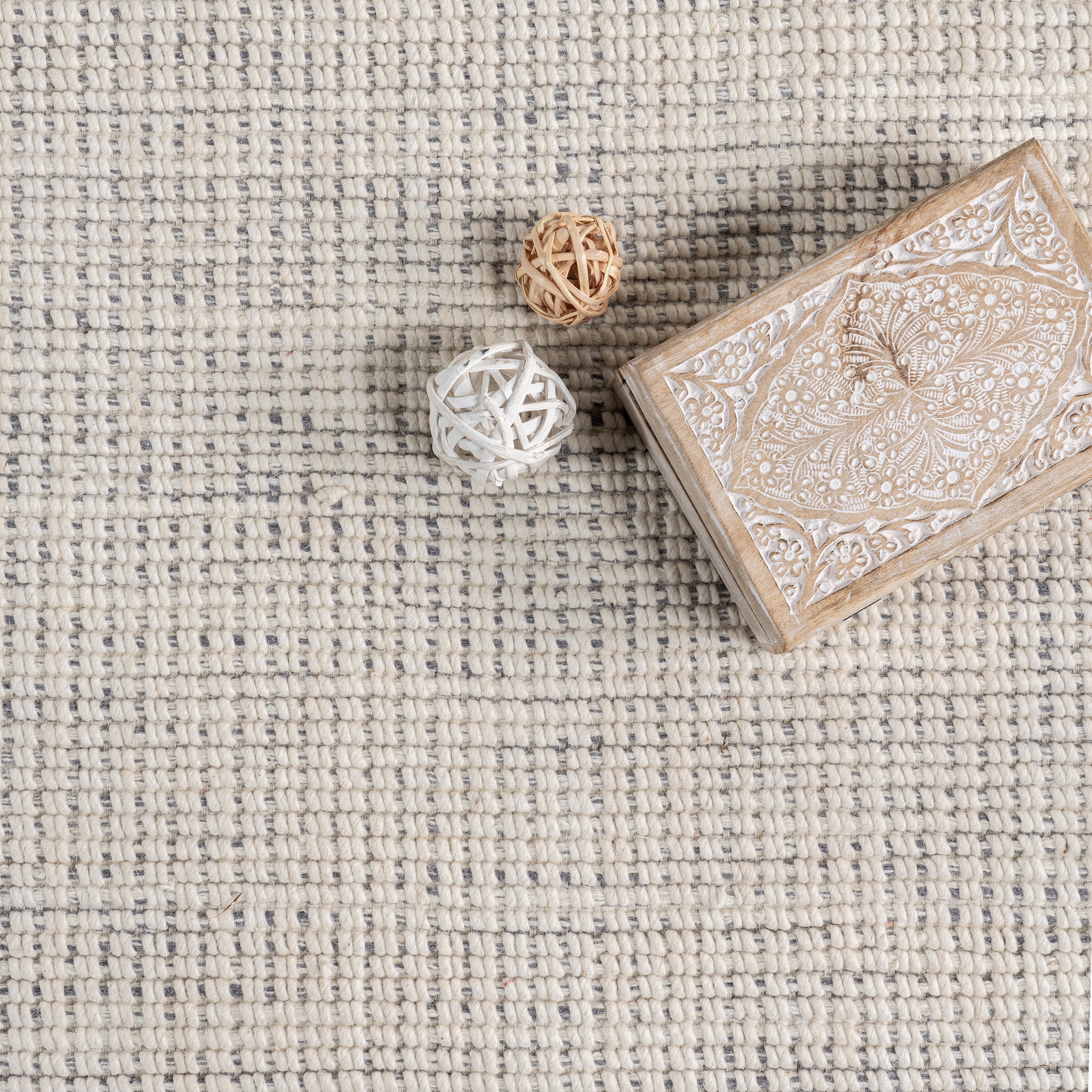 nuLOOM Orli Classic Wool Fringe Area Rug, 8' x 10', Ivory