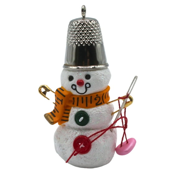 Hallmark Ornament: 1999 Sew Handy | QX6597