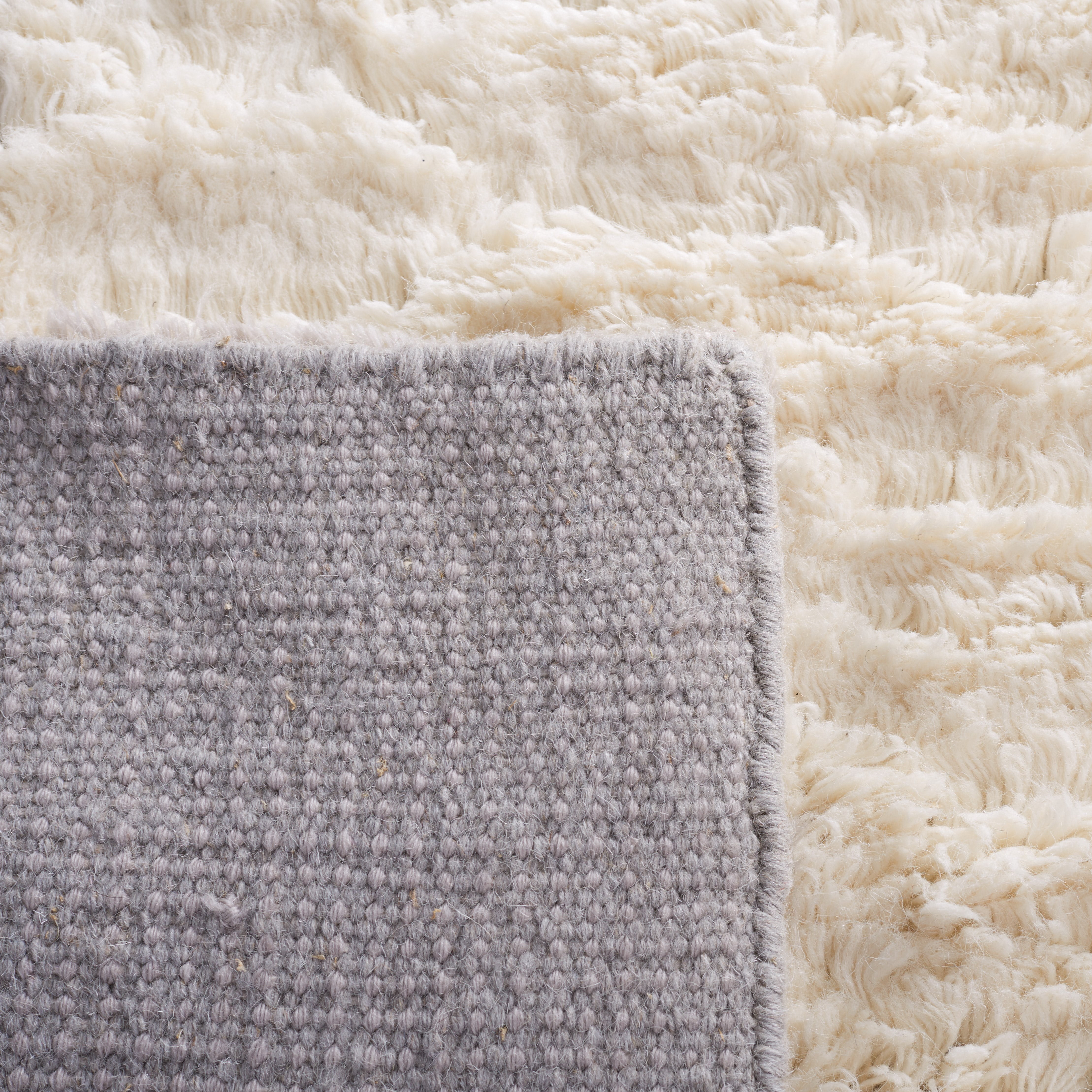SAFAVIEH Casablanca Evaline Geometric Runner Rug, Grey/Ivory, 2'3" x 9'