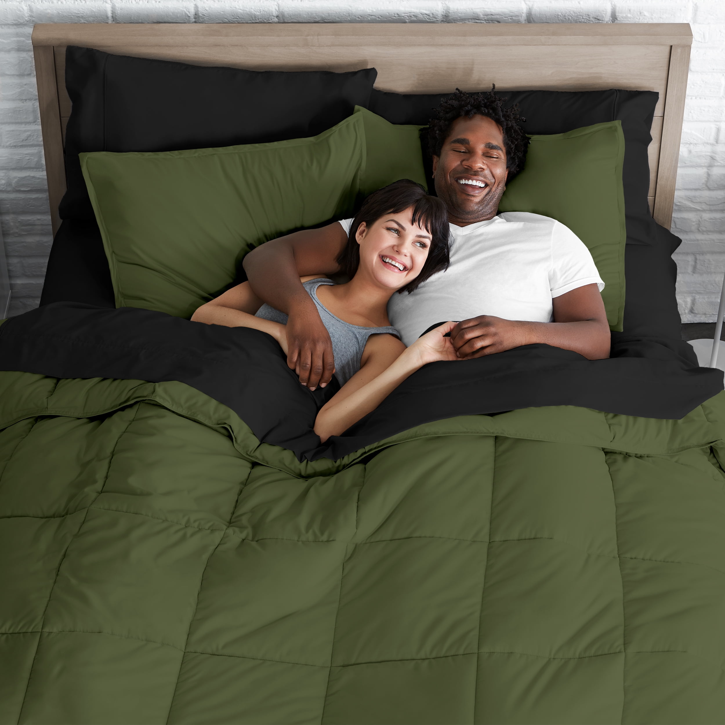 Bare Home Microfiber 5-Piece Green and Black Bed in a Bag, Twin XL