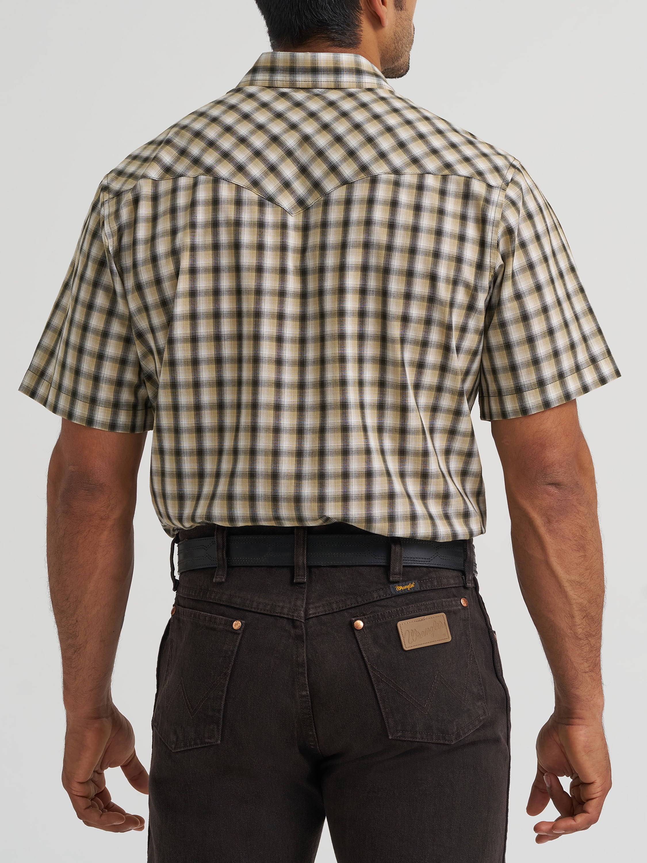 Wrangler® Men's and Big Men's Regular Fit Short Sleeve Western Shirt, Sizes S-5XL