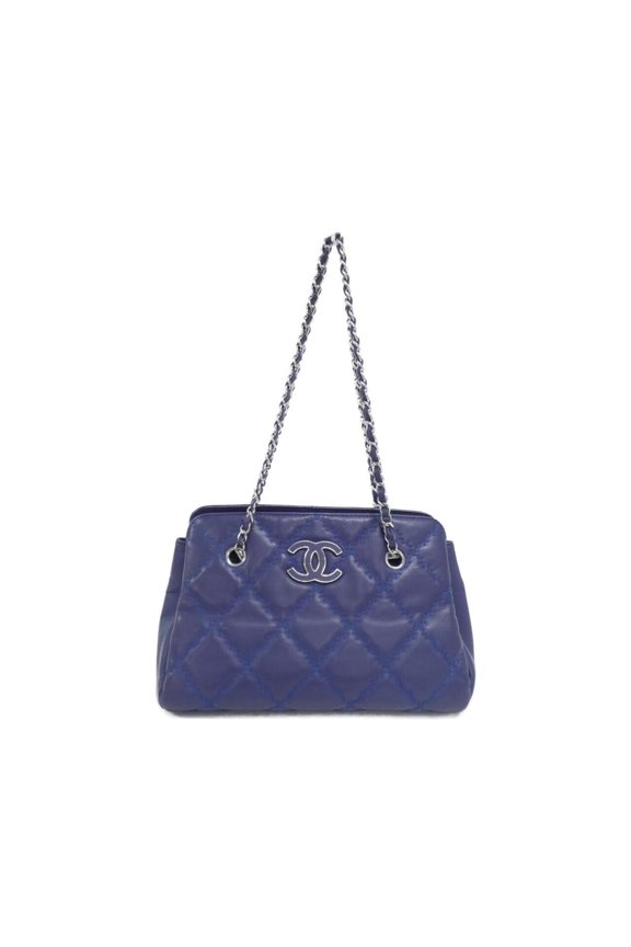Pre-Owned Chanel Hampton Line 66134 Shoulder Bag