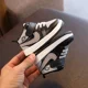thumbnail image 4 of Zapatos informales para niños y niñas, calzado antideslizante para bebé, suela de cuero impermeable, otoño 2022, 4 of 5