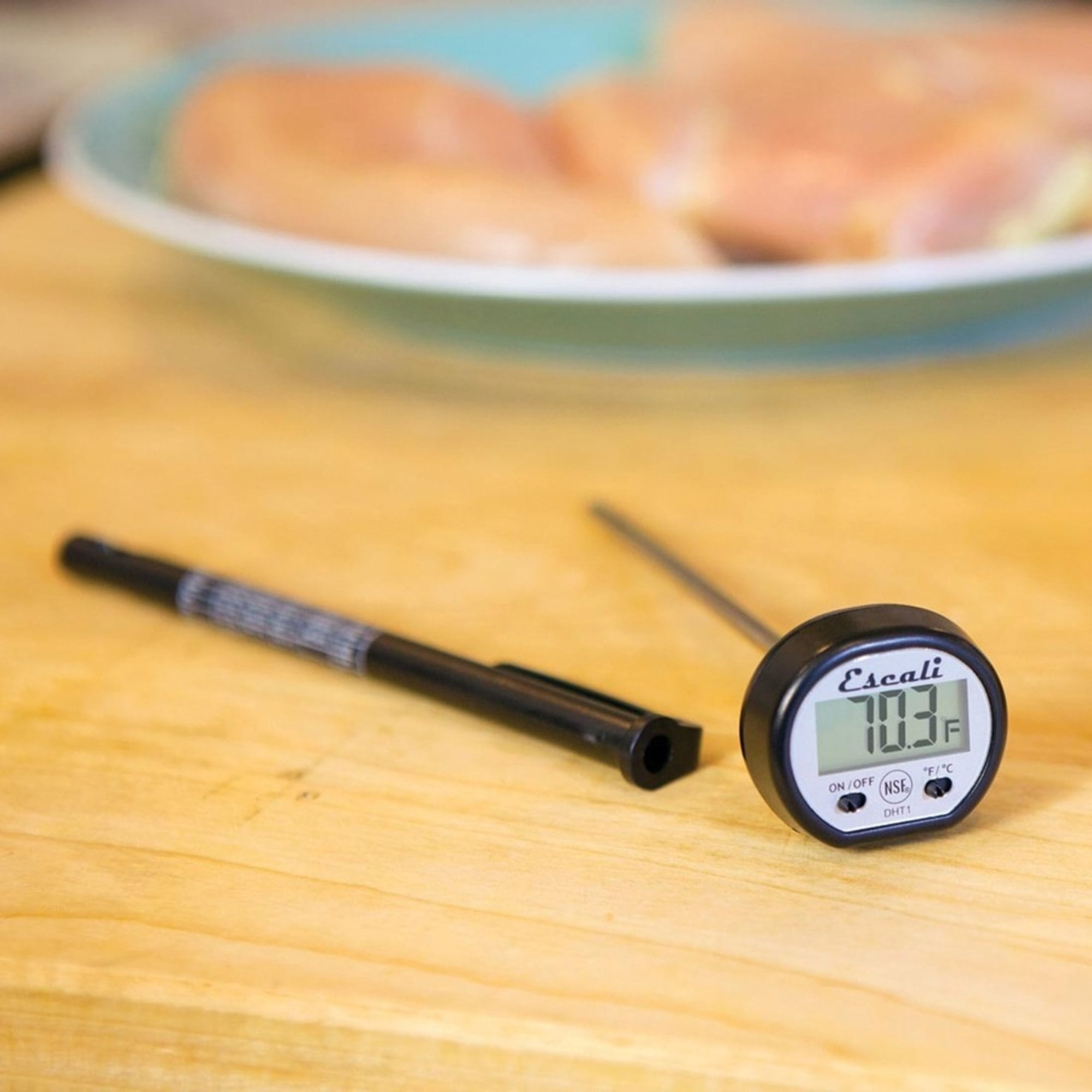 Escali Digital Display Kitchen Thermometer, Target Cooking for Meat, Anti Roll Design Extend Probe Holder NSF Certified