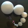 thumbnail image 3 of Bolas de espuma blanca de 1,5 cm, 2/3/4/5/7/8/9/1012/15/18/20/30 cm, bolas de poliestireno expandido, bolas de decoración para manualidades, bolas navideñas, 3 of 4