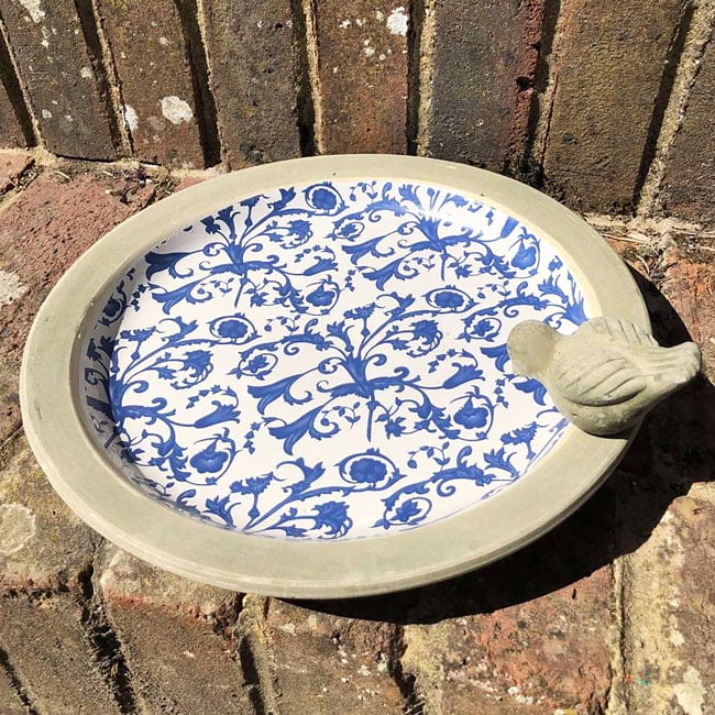 Esschert Design USA Ceramic Birdbath, 12.6 inches, Blue/White