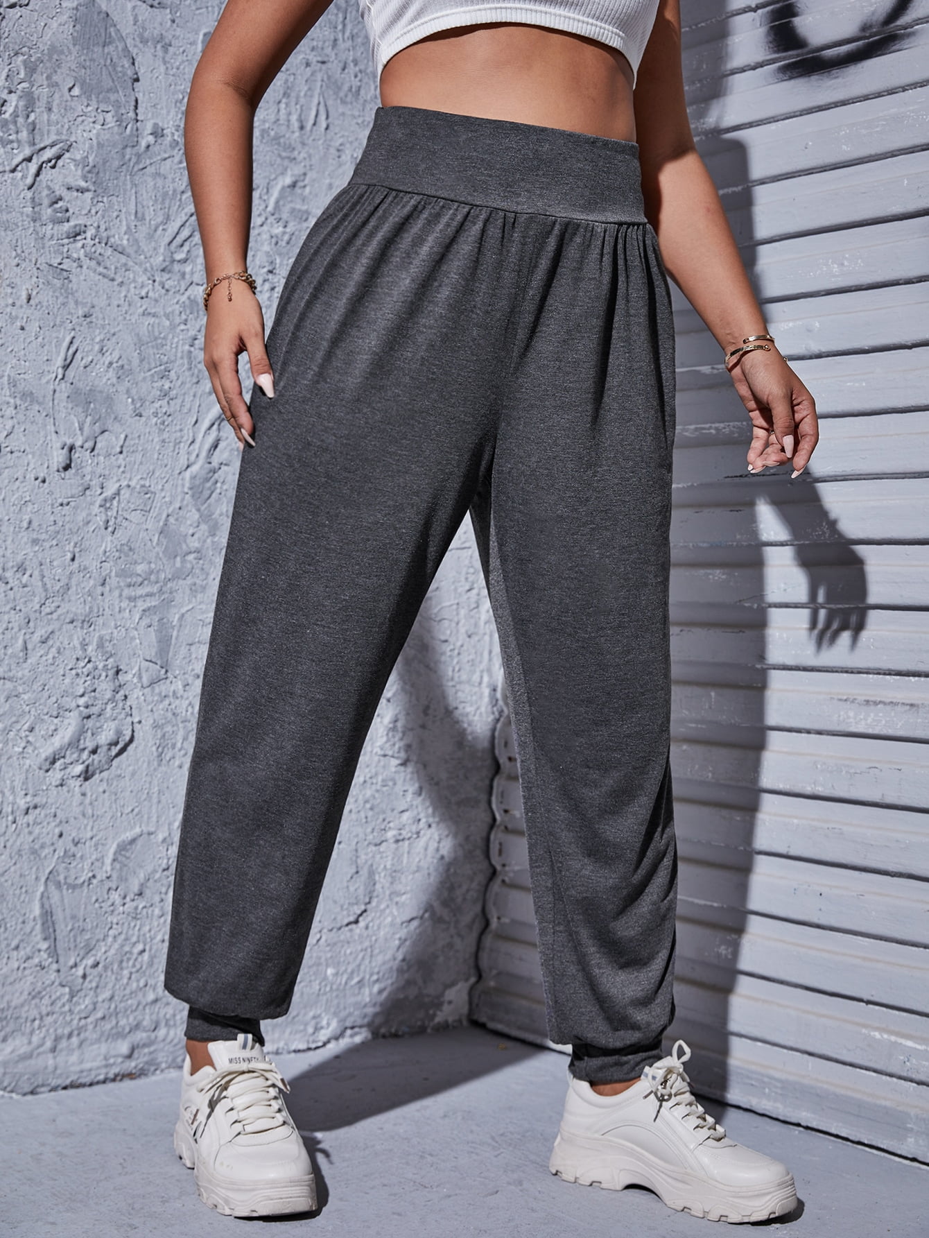 Women's Plus Size Solid Wide Band Waist 