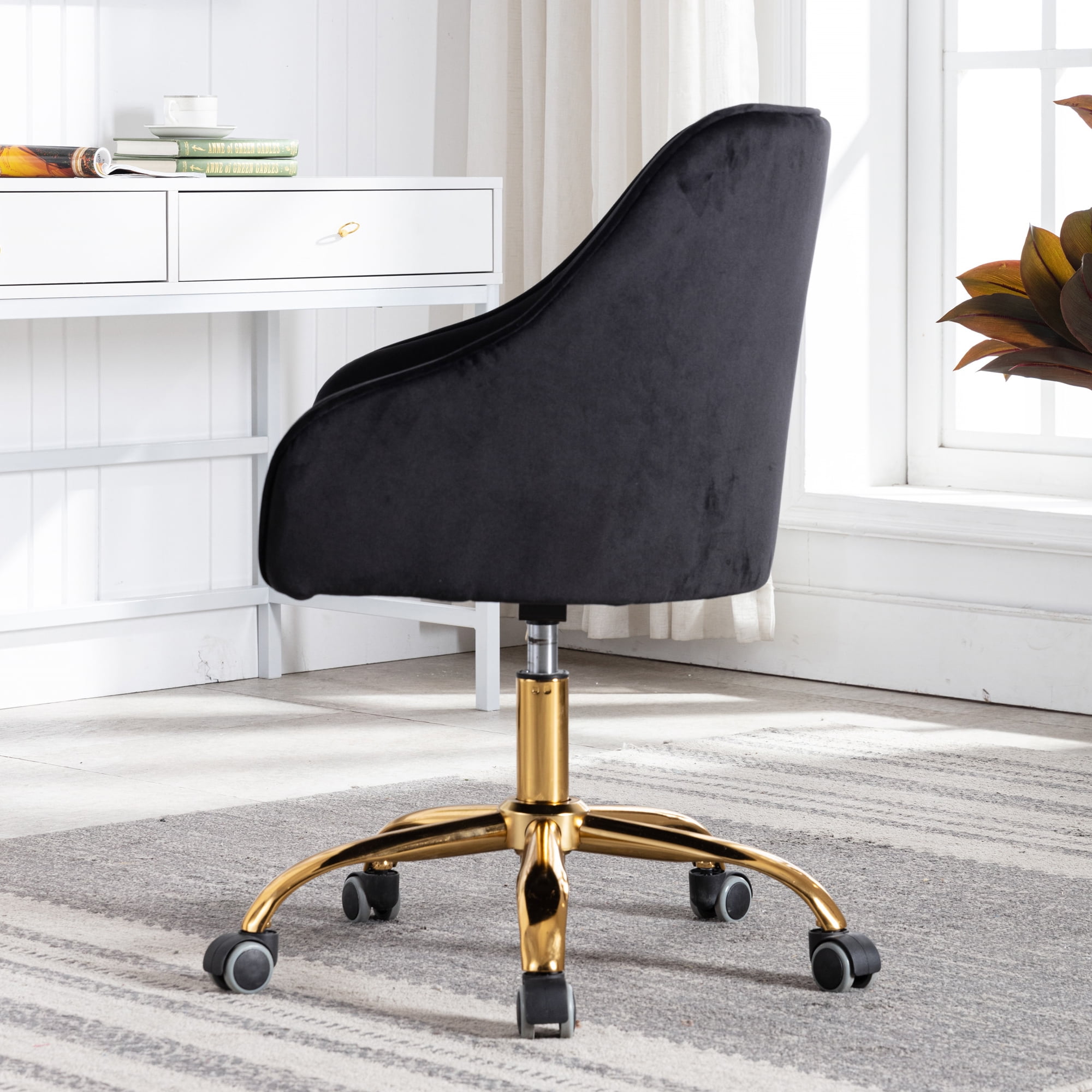 Small velvet 2024 office chair