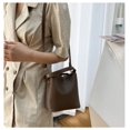 thumbnail image 3 of Bolso bandolera pequeño y moderno para mujer, de moda, para primavera y verano, portátil y popular, 3 of 5