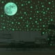 thumbnail image 4 of Pegatinas de estrellas que brillan en la oscuridad para techos y paredes - Pack de 3 calcomanías luminosas de PVC, 28cm & 20cm & 17cm, verde, fácil de pelar y pegar, decoración del cielo nocturno, 4 of 7