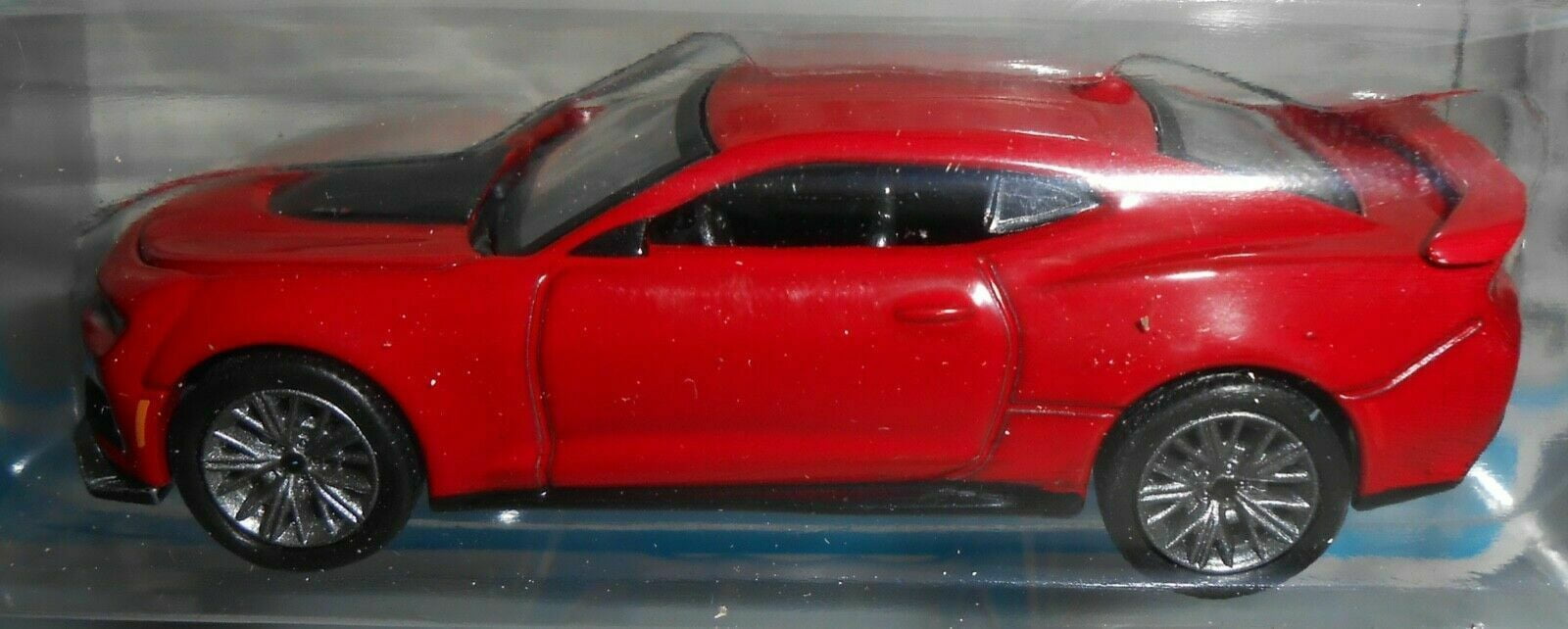 2018 Chevrolet Camaro ZL1 Red Hot "Modern Muscle" Limited Edition to 13000 pieces Worldwide 1/64 Diecast Model Car by Auto World