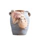 thumbnail image 1 of Maceta de cerámica con rosa en relieve y diseño de «Buena suerte», 1 of 2