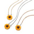 thumbnail image 4 of Collar con colgante de girasol, cadena de hoja de perla, collar de gargantilla de resina hecho a mano bohemio para mujeres y niñas, dorado - Style2 Sincero  Hogar, 4 of 4