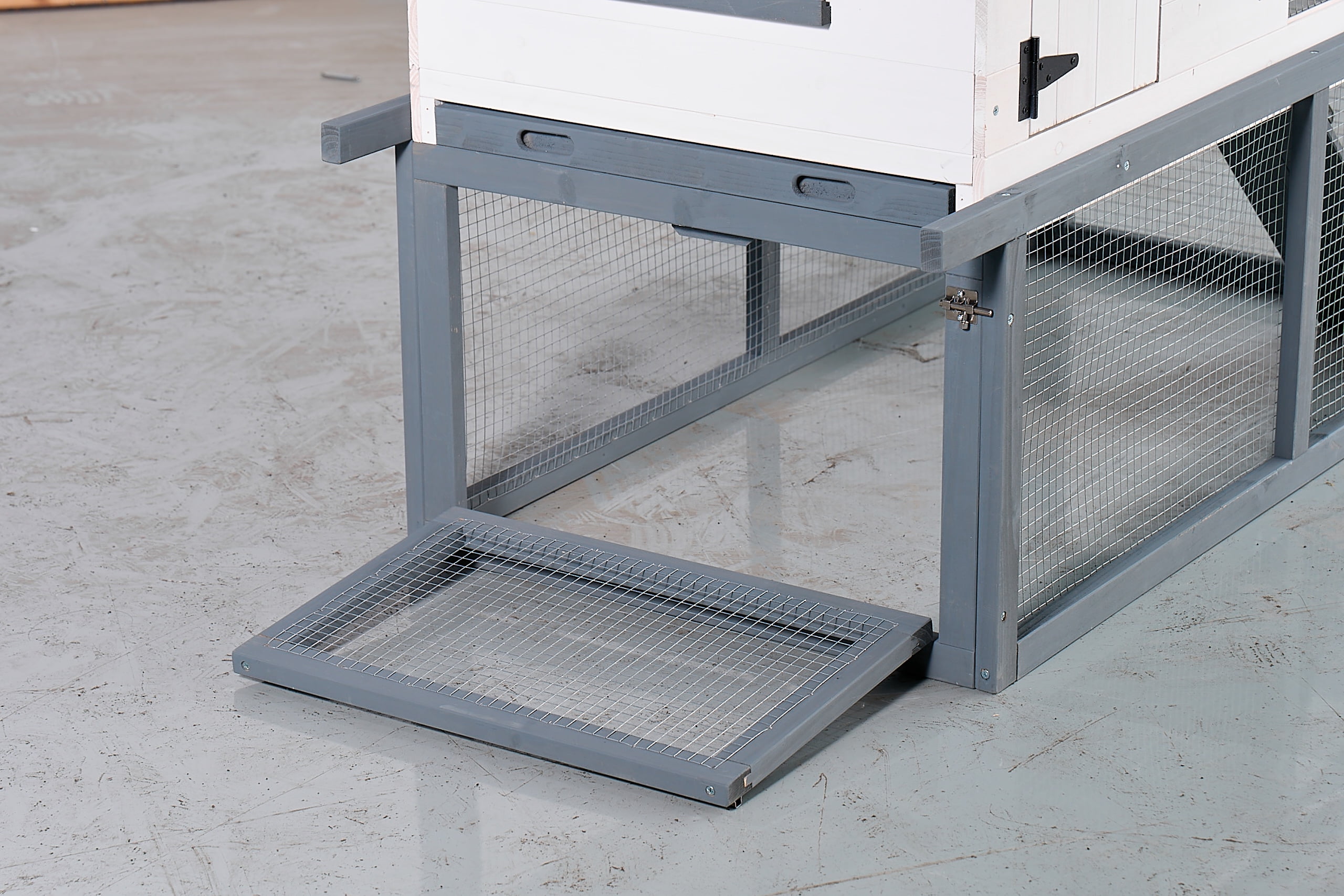 53" Double-Tier Wooden Waterproof Chicken Coop And Rabbit Hutch Complete With A Roof, Stairs, Removable Cleaning Tray, Suitable For Small To Medium Pets