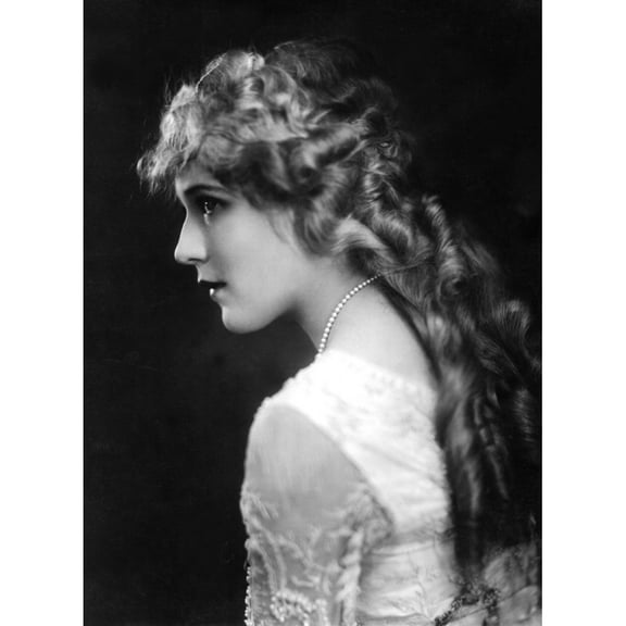 Mary Pickford C. 1918 Photo Print (16 x 20)