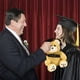 thumbnail image 5 of Osito de doctor con birrete de graduación, peluche, muñeco de graduación, muñeco de tela, regalo de graduación, muñeco de peluche, 5 of 7